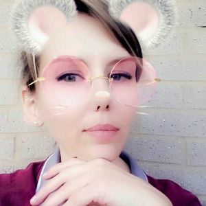 Meet your Posher, Kathryn